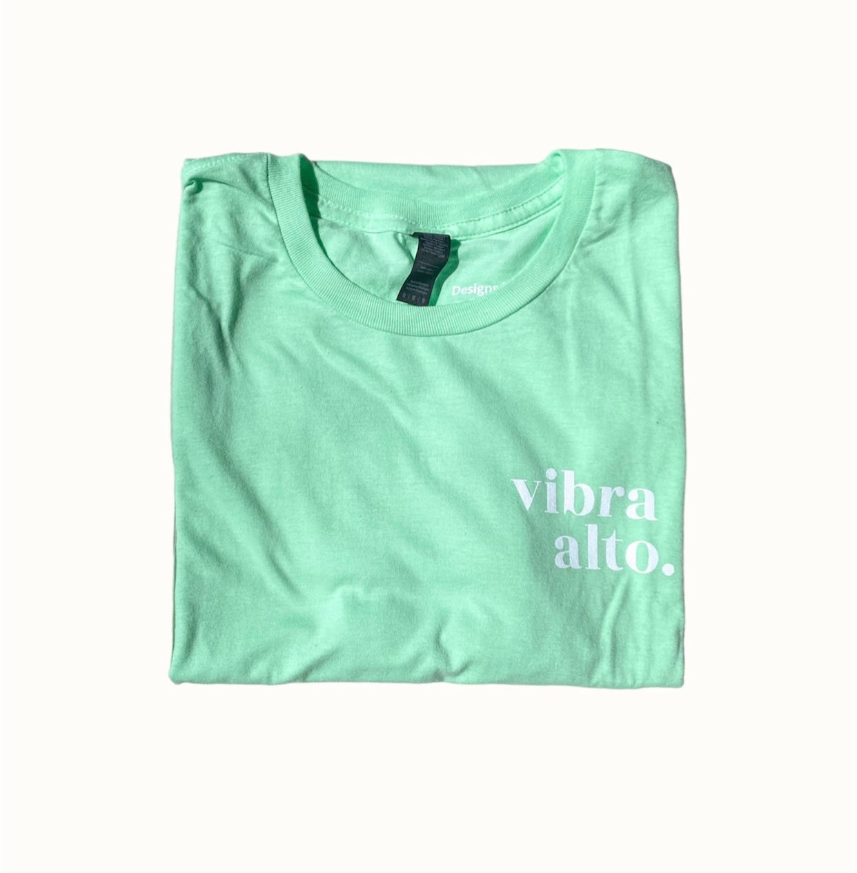 Vibra alto tee