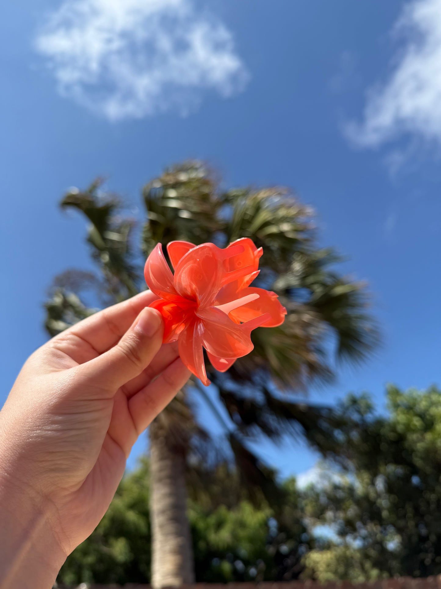 Flower hair claw