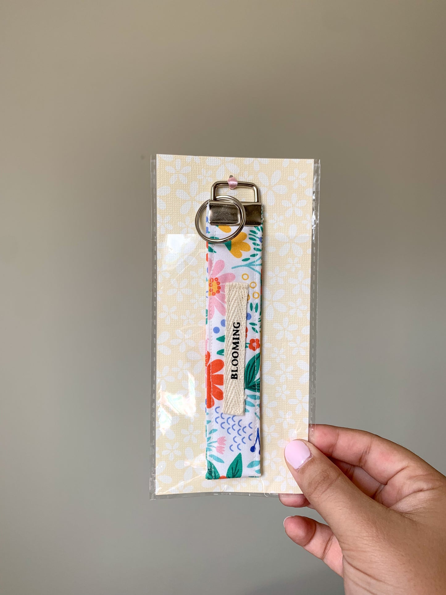 Blooming wristlet keychain
