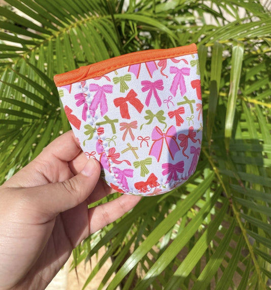 Cutesy ribbon cup sleeve
