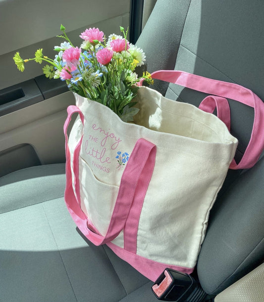 The little things tote bag